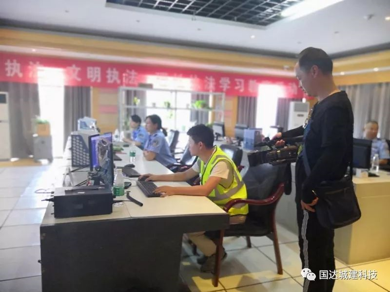 5917548d51f762519063e3293595c886.png image.png