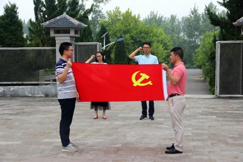 2a5a25d383605908d2dec75d79b70e06.jpg 01.jpg