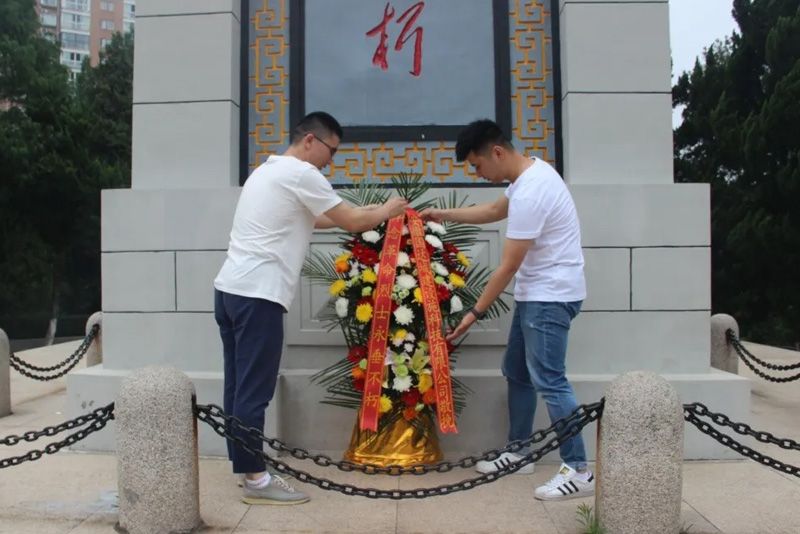 7caca38ffeb290998cf44f7dbf4c58f5.jpg 2.jpg