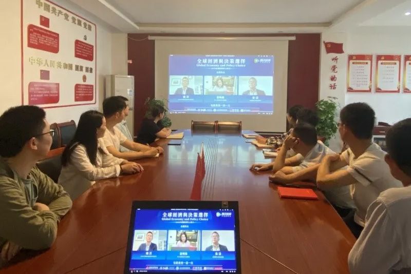 9ffdb5125434273683ae003f53c46edc.jpg 01.jpg