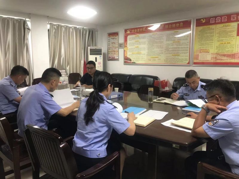 4872aadc206817ae5397f6a62232f672.jpg f8d09e04f6e53be4b59601565a0a4e2.jpg